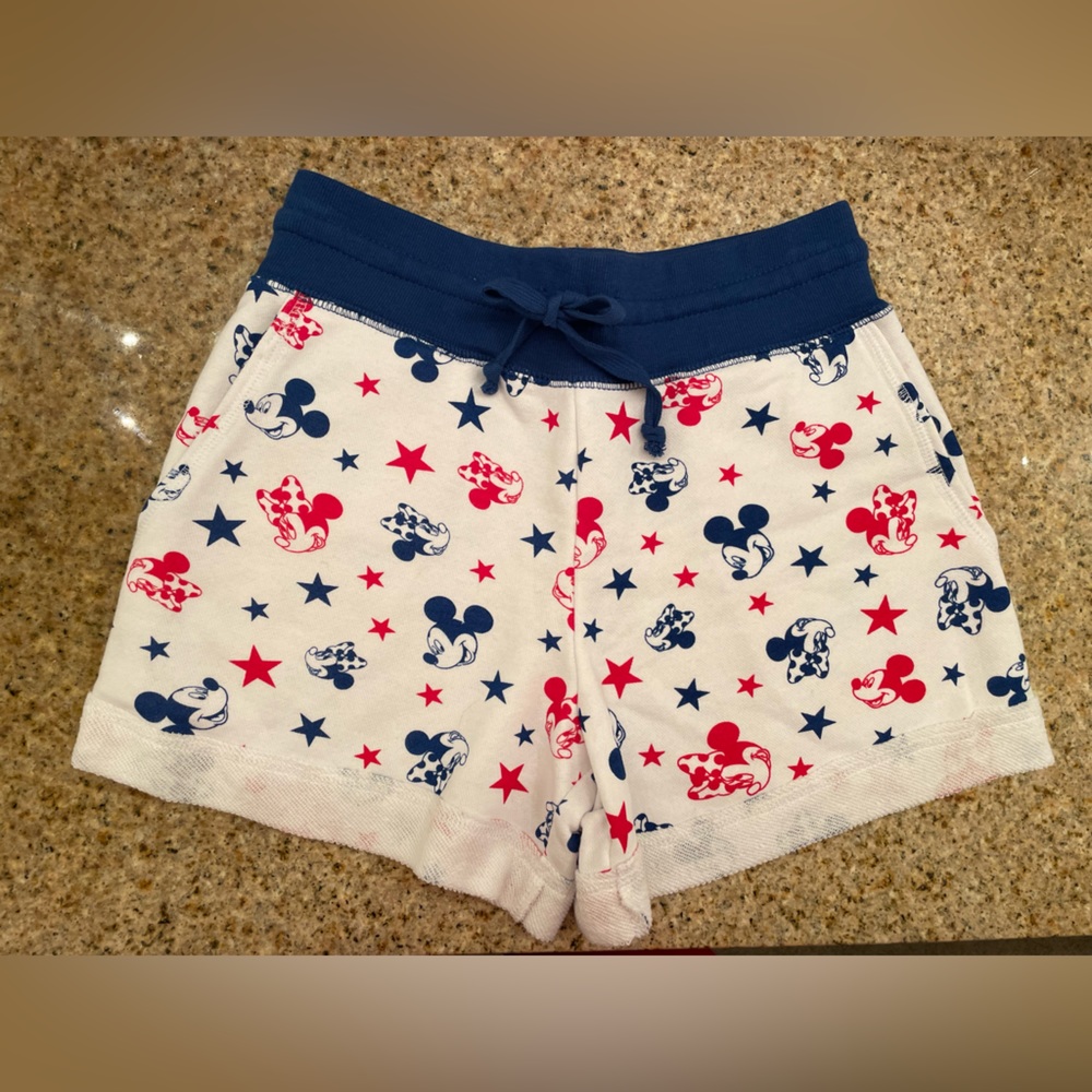 Disneyland Shorts❤️🪄